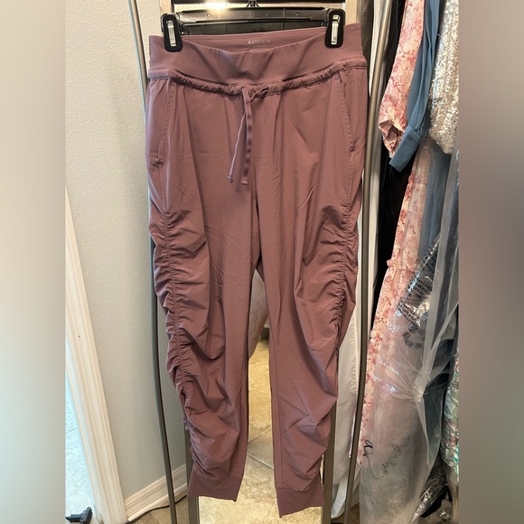 Athleta Attitude Jogger ruched sides size 2 - Picture 2 of 6